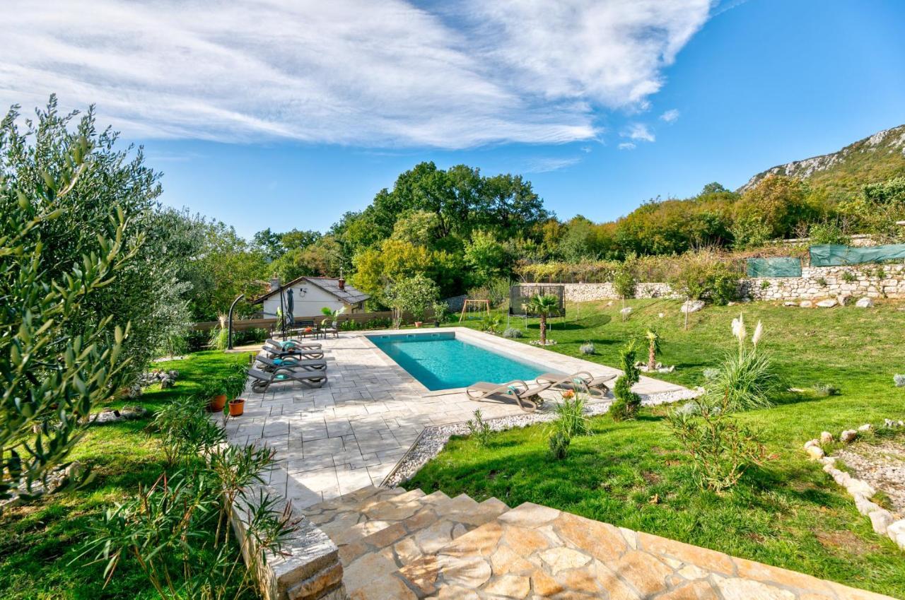 Villa Valentina 布里比尔 外观 照片