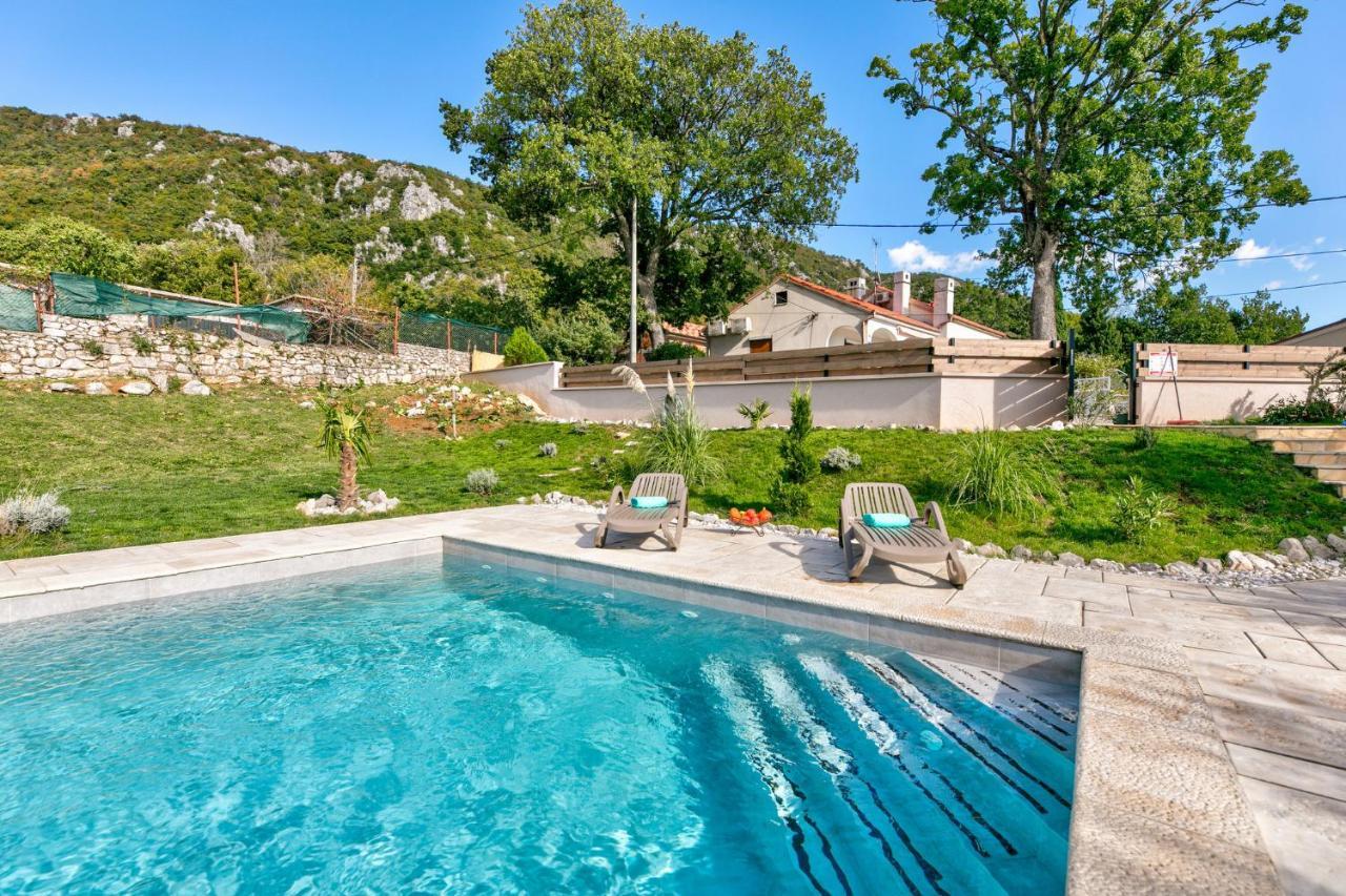 Villa Valentina 布里比尔 外观 照片